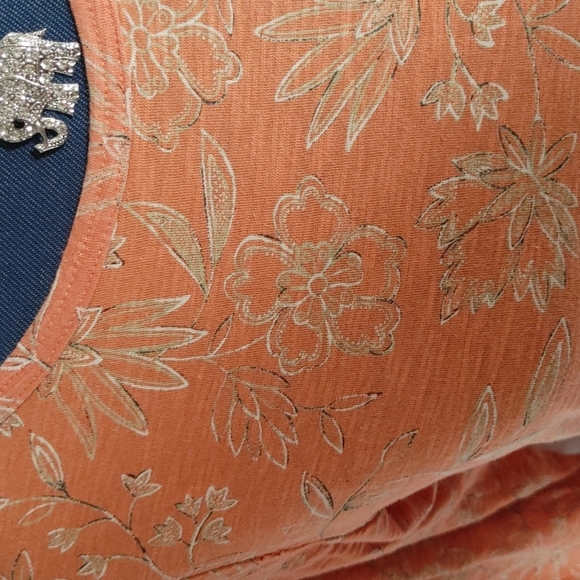 Columbia 3/4" length Sleeve Print. Shirt Top - Picture 4 of 7